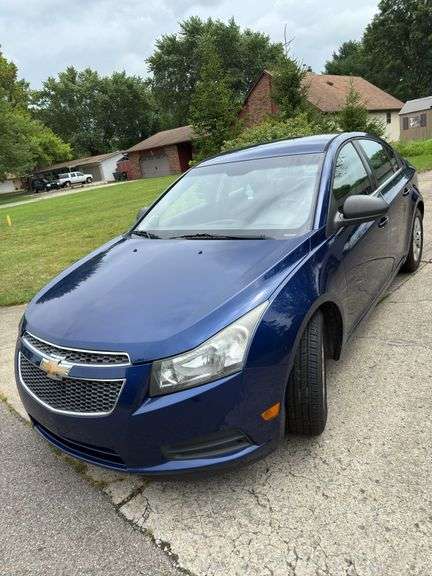 2012  CHEVROLET  Cruze 2012 Chevy Cruze 4 door