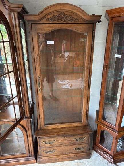 Curio cabinet