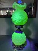 Fenton satin custard Gone With The Wind lamp. 23" tall GWTW