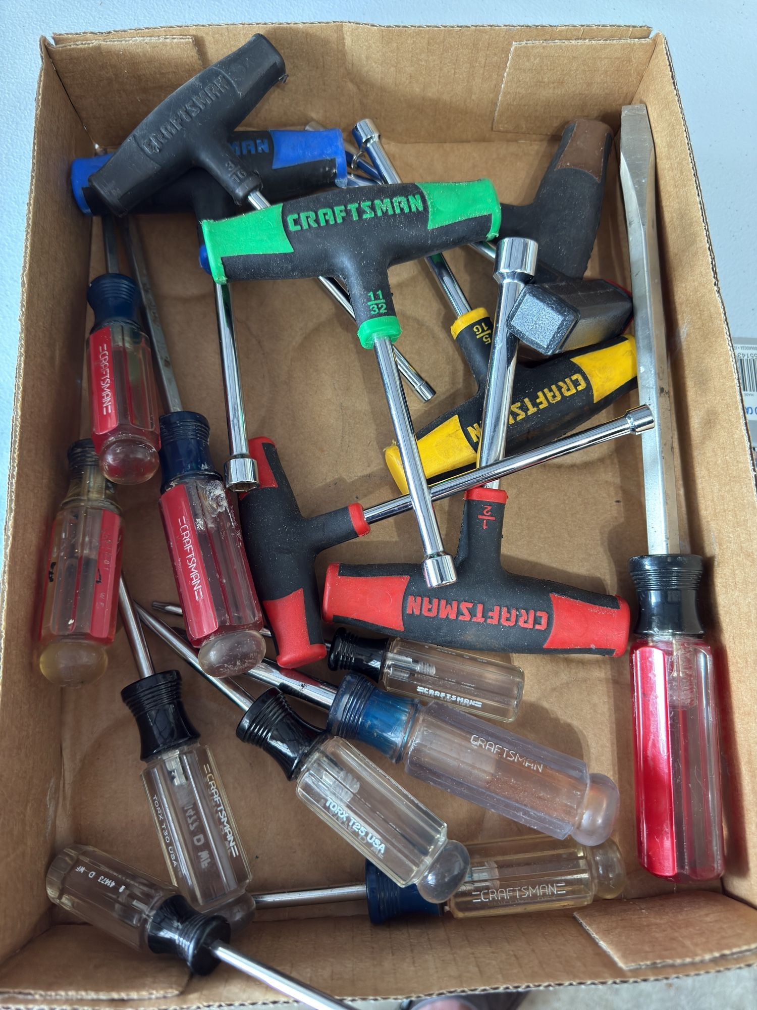 Reynoldsburg downsizing auction featured photo 23