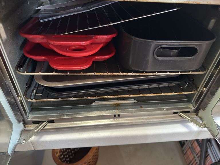 Household appliances as shown