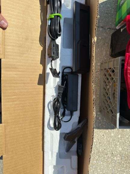 Jensen 19” 12 volt LED Tv for Rv. Seller says it works. Disregard box labels