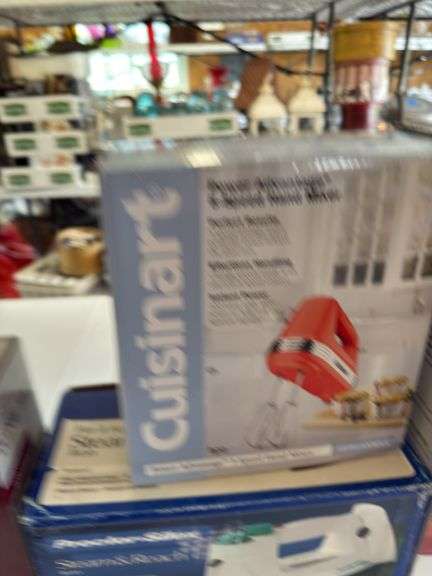 Household appliances as shown