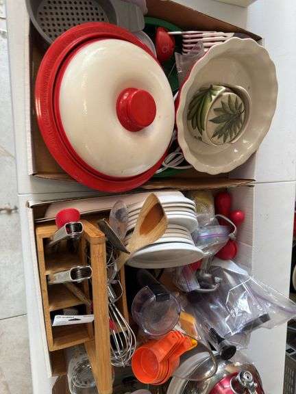 Kitchen items as shown
