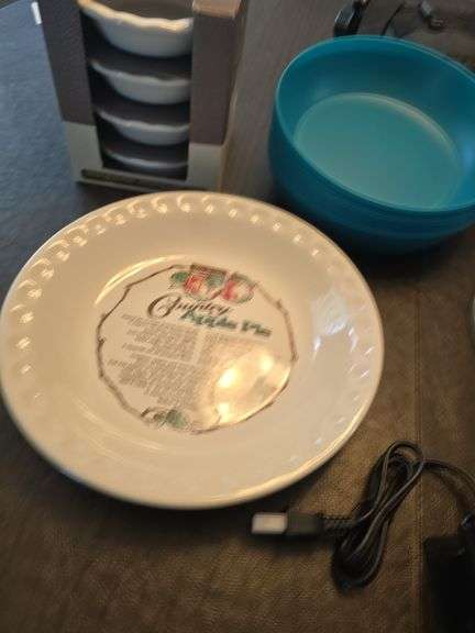 Lot of Kitchenware