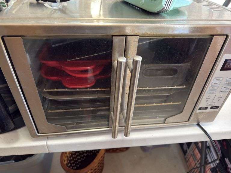 Household appliances as shown