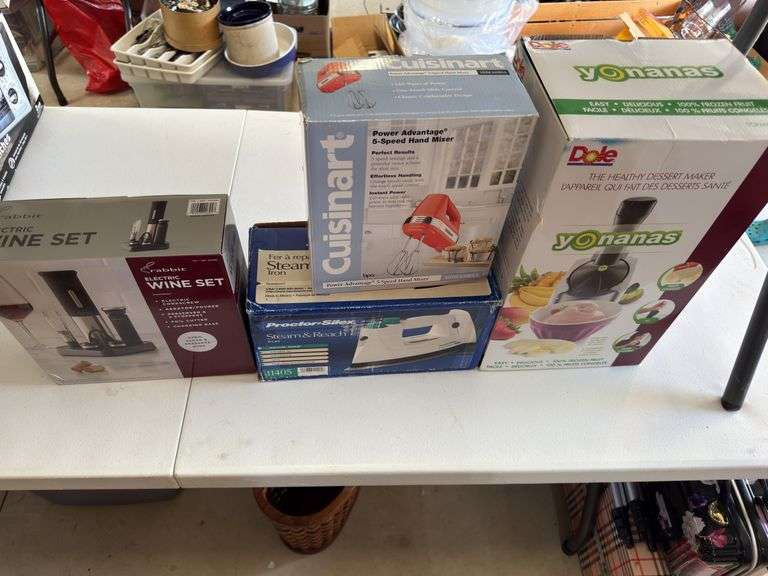 Household appliances as shown