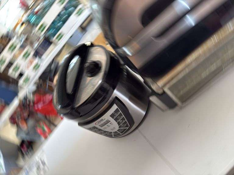 Household appliances as shown