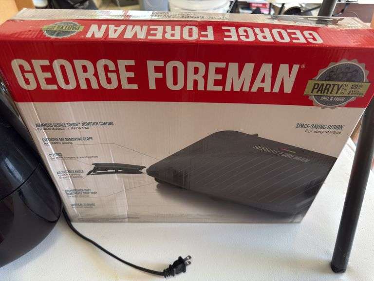 Household appliances as shown
