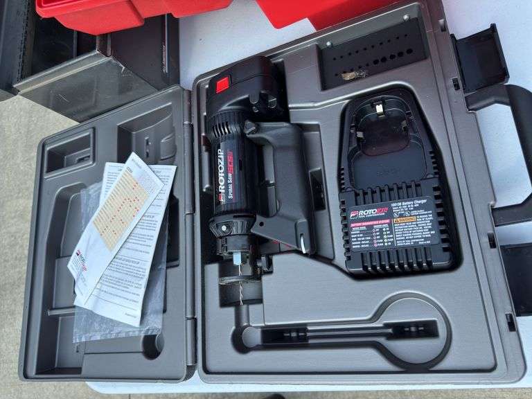 Lot of tools as shown