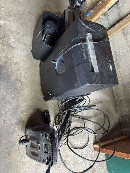 3 paper shredders and electric power washer