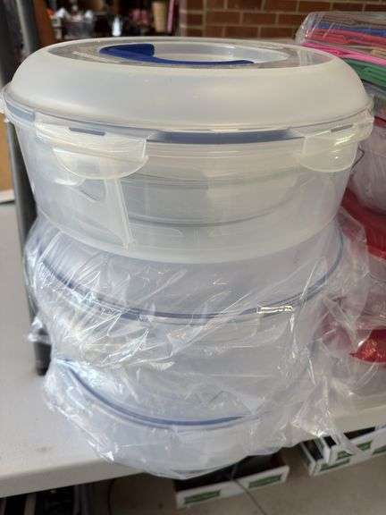 Large lot of food containers