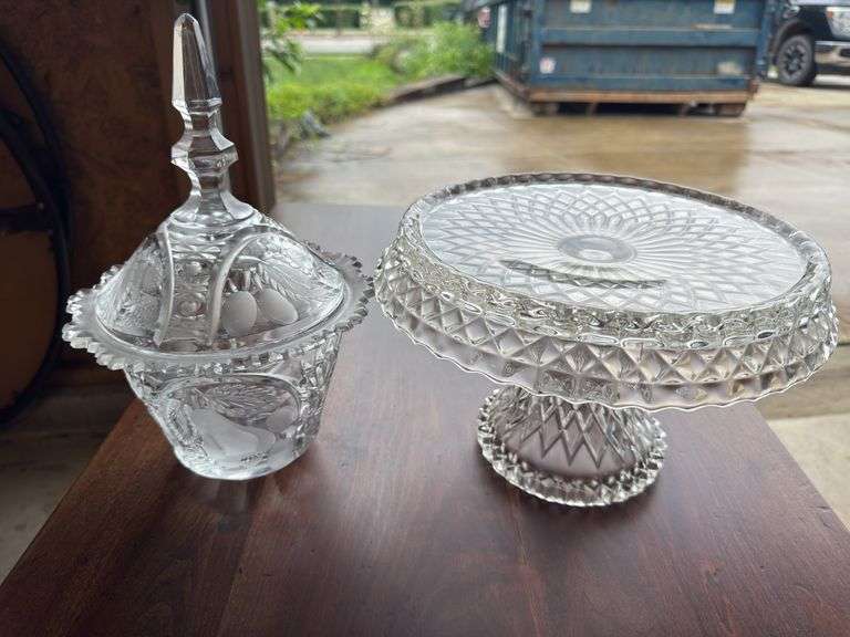 Cake plate and covered dish