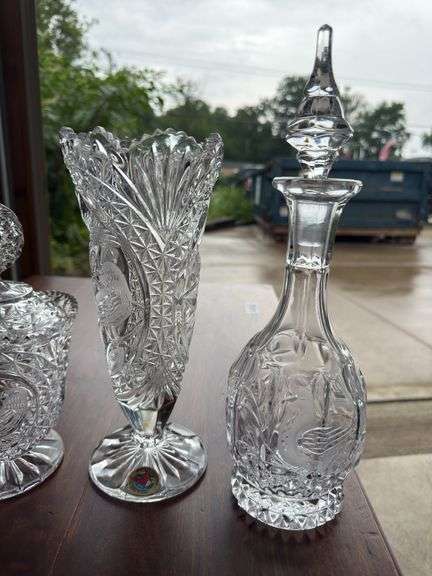 Lot of Hofbauer byrdes lead crystal items as shown.