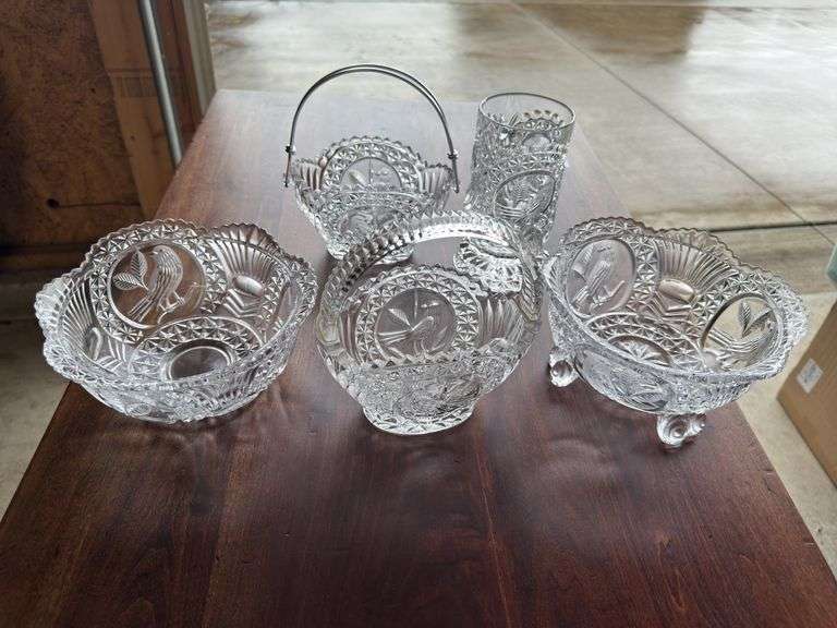 Lot of Hofbauer byrdes lead crystal items as shown.