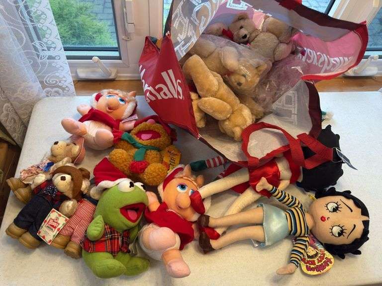 Muppets, craft bears as shown