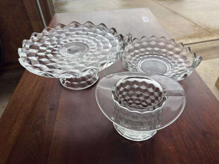 Lot of Fostoria American items as shown