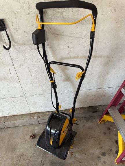 Yardworks 10 amp electric tiller