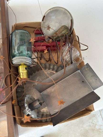 Shadow box and primitives