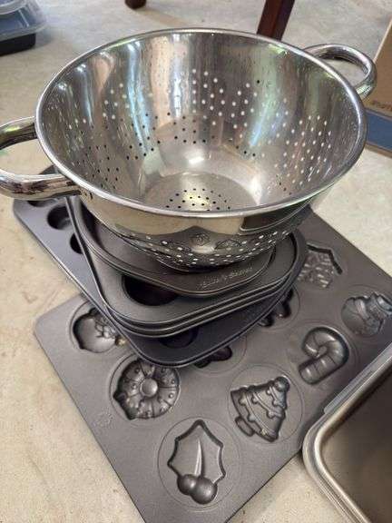 Lot of baking and cooking items