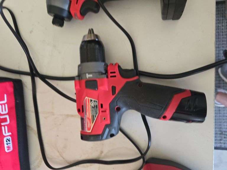 Milwaukee M12 drill and impact set