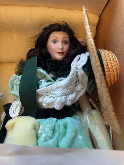 Gone with the wind dolls as shown