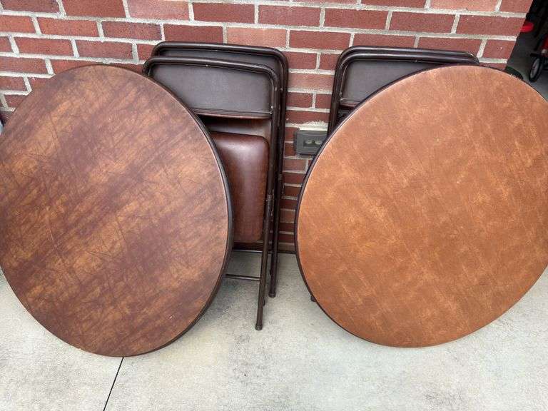 2 folding tables and 4 chairs