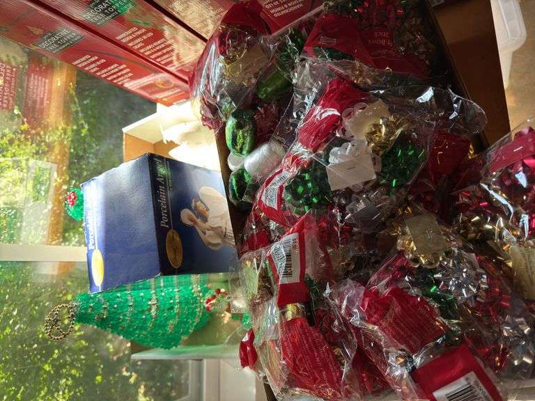 Large amount of Christmas items