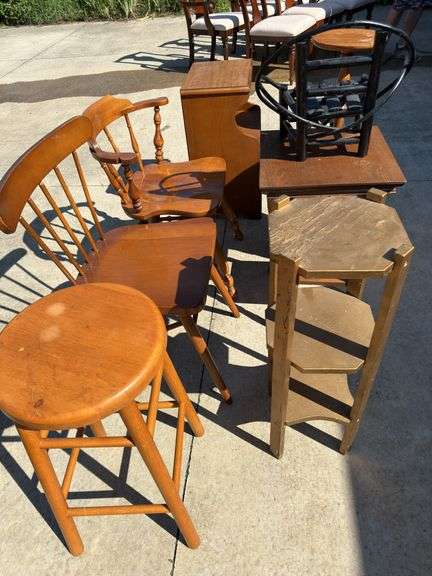 Large lot of miscellaneous woodcraft
