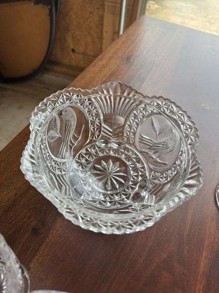 Lot of Hofbauer byrdes lead crystal items as shown.