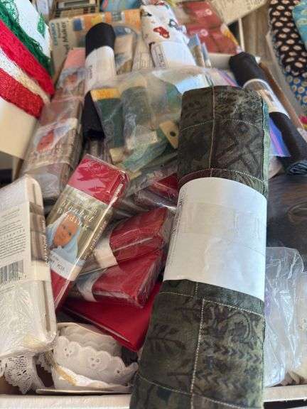 Large lot of crafting items. Look at all the pics
