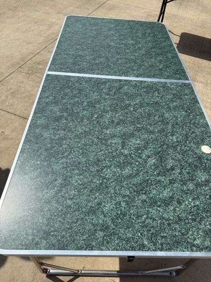 Centerfold camping table