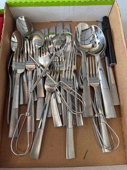 Kitchenware and flatware