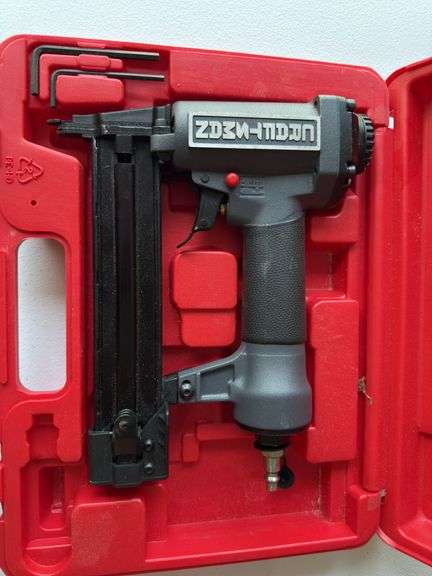 Craftsman 1/4” Brad nailer