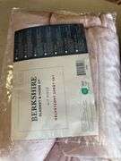 Large lot of linens. Look at all photos
