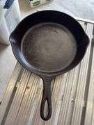 Griswold 8 704N cast iron skillet