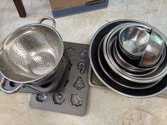 Lot of baking and cooking items
