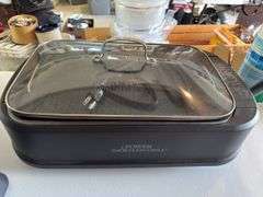 Household appliances as shown