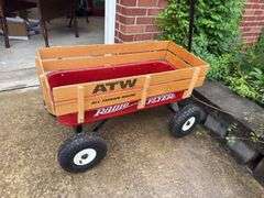 Radio flyer wagon