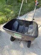 Scott’s pro spreader