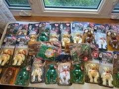 McDonald’s Ty country bears as shown