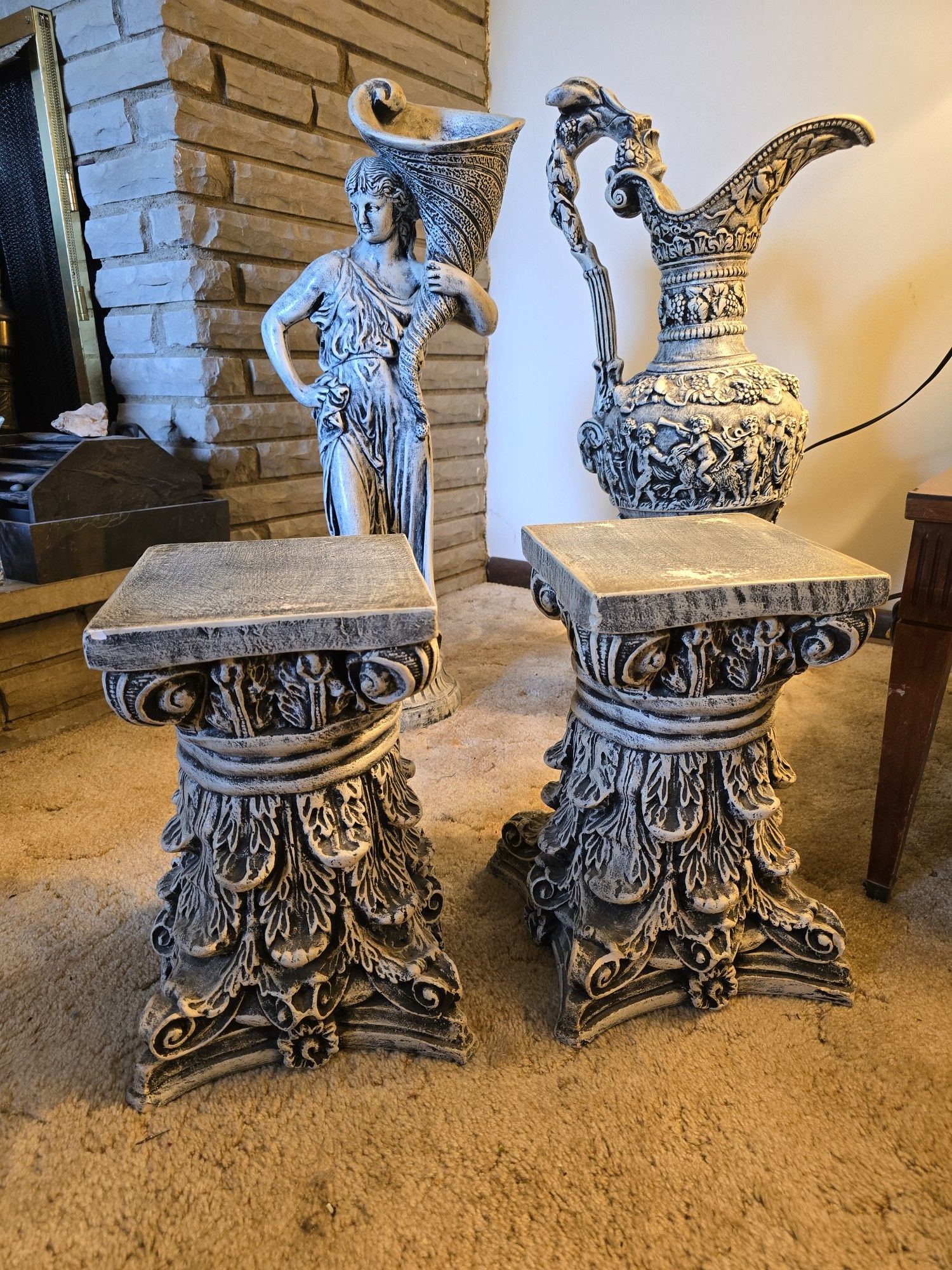 Columbus Heir's Auction featured photo 5