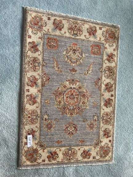 Hand knotted Pakistan Peshawar wool rug 2’ x 2’11”