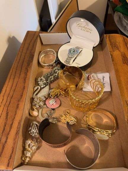 Costume jewelry as shown. All items reacted to earth magnet