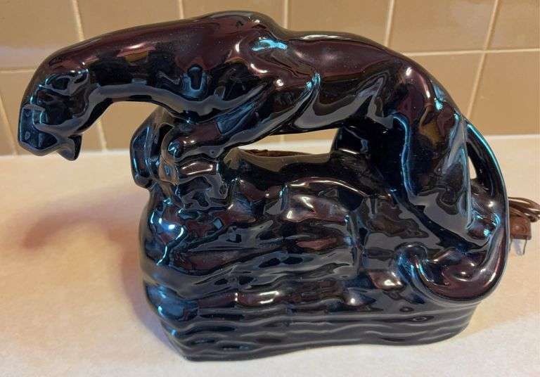 Black panther TV lamp