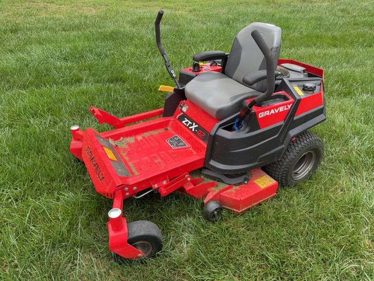 Gravely ZT X-42 zero turn mower