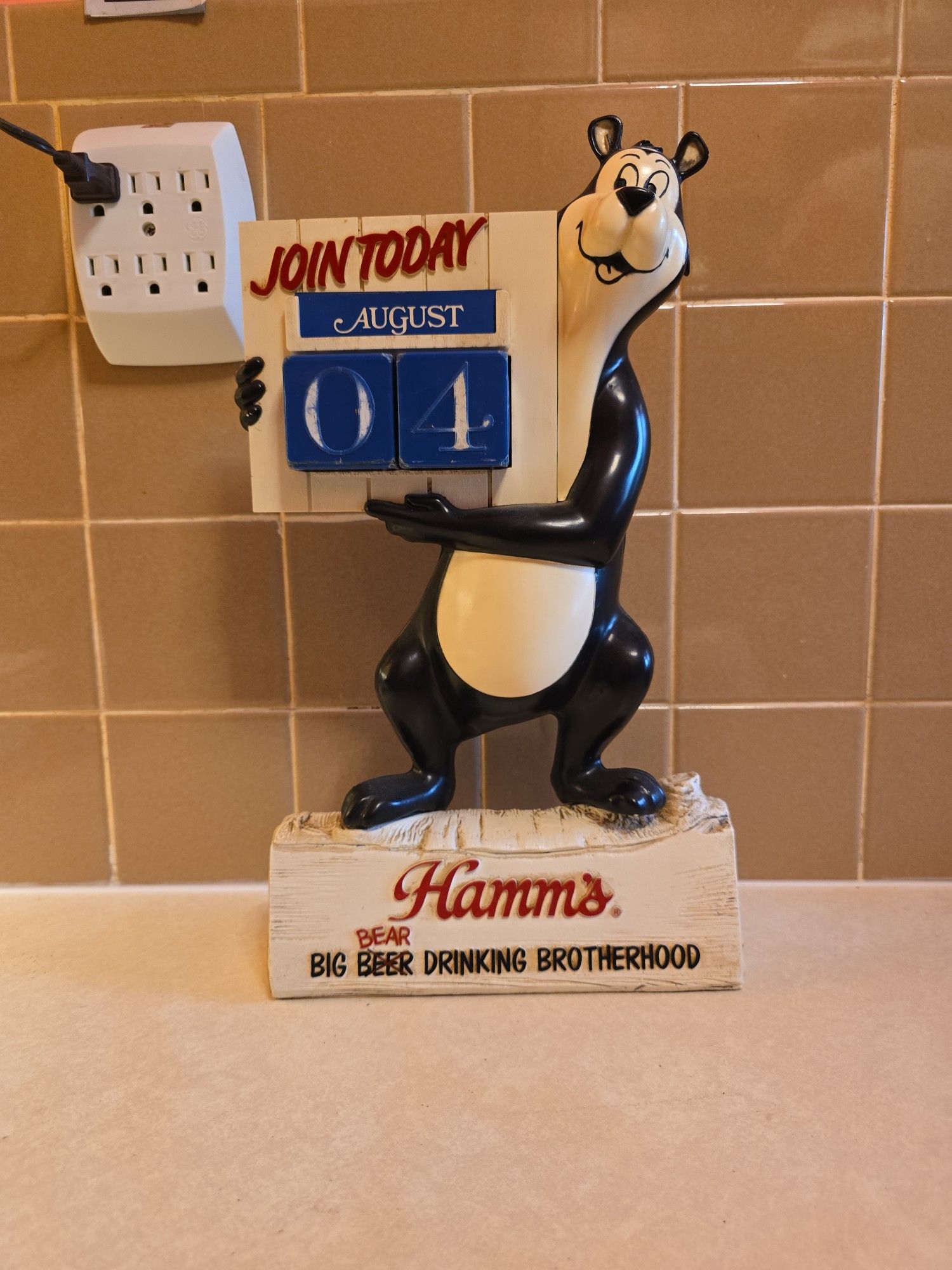 Columbus Heir's Auction featured photo 2