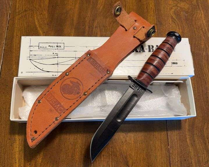 KA-BAR knife with sheath