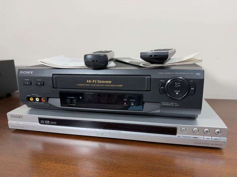 Sony CD/DVD Player