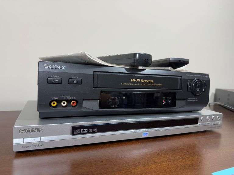 Sony CD/DVD Player